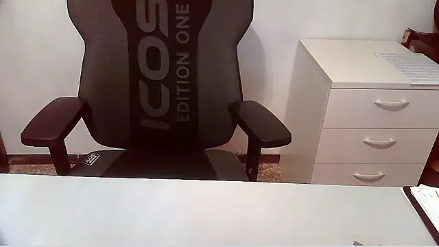 Snapshot of topg84 chatting on 16, 1, 2026 topg84 online show from 16, 1, 2026