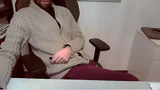 Snapshot of topg84 chatting on 29, 11, 2025 topg84 online show from 29, 11, 2025