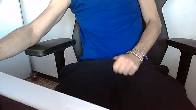 Snapshot of topg84 chatting on 19, 7, 2026 topg84 online show from 19, 7, 2026