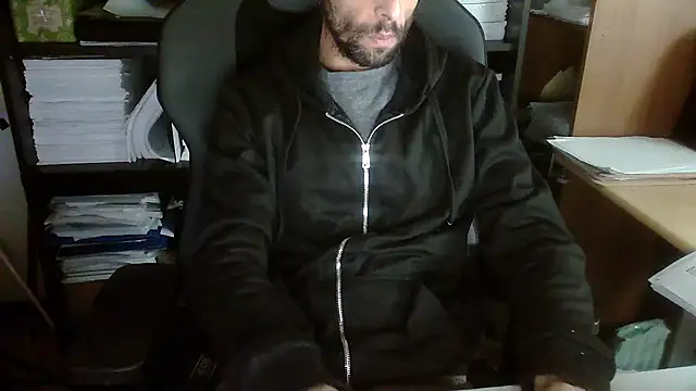 Snapshot of topg84 chatting on 25, 10, 2025 topg84 online show from 25, 10, 2025