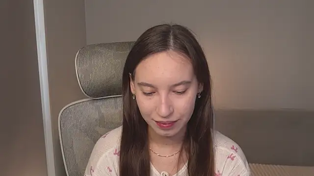 WhyEmmyCry online show from 13, 7, 2026