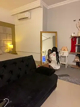 IsabellaDarrell ts online show from 9, 1, 2026