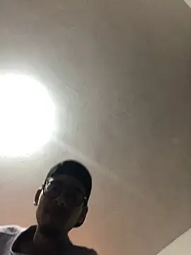 Snapshot of tian_doyt69 chatting on 7, 2, 2026 tian doyt69 online show from 7, 2, 2026