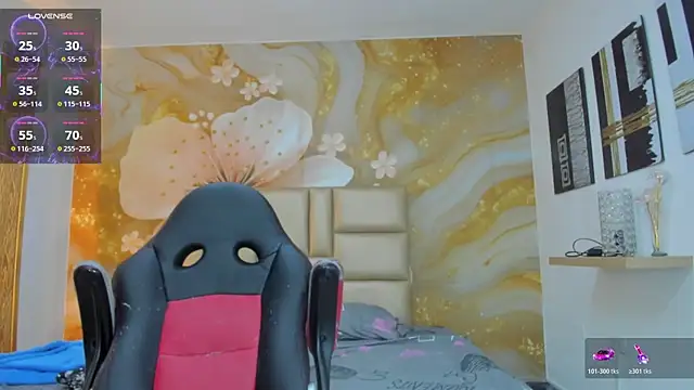 NahomiWalker  online show from 28, 2, 2026