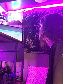 Thedeepwebcutie online show from 21, 5, 2026