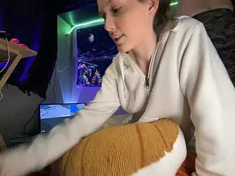 Thedeepwebcutie online show from 17, 2, 2026