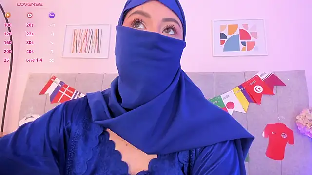 Snapshot of fatiima_ chatting on 17, 6, 2026 fatiima online show from 17, 6, 2026