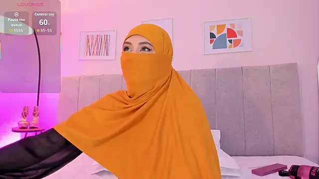 fatiima  online show from 10, 11, 2025