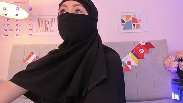 Snapshot of fatiima_ chatting on 9, 7, 2026 fatiima online show from 9, 7, 2026