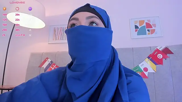 Snapshot of fatiima_ chatting on 8, 7, 2026 fatiima online show from 8, 7, 2026