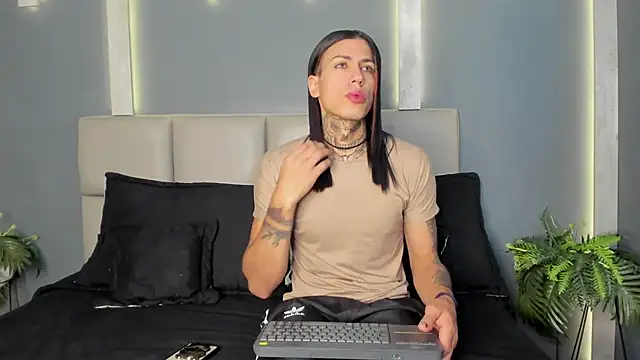 ArohomLester online show from 1, 12, 2025