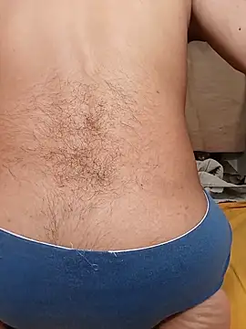 ItaloFitBoy25 online show from 25, 5, 2026