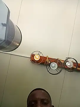 Snapshot of Supreme_makaveli chatting on 23, 10, 2025 Supreme makaveli online show from 23, 10, 2025