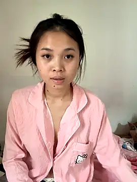 Snapshot of aaaaawhate chatting on 8, 11, 2025 aaaaawhate online show from 8, 11, 2025