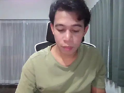 Snapshot of SobaKurd chatting on 7, 11, 2025 SobaKurd online show from 7, 11, 2025