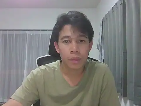 Snapshot of SobaKurd chatting on 13, 11, 2025 SobaKurd online show from 13, 11, 2025