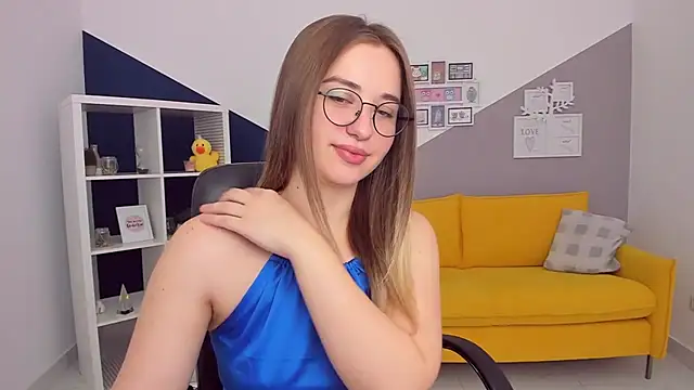 HazelWhityy online show from 19, 3, 2026