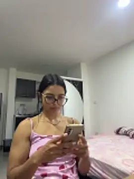 Snapshot of violeta365 chatting on 4, 6, 2026 violeta365 online show from 4, 6, 2026