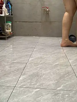 HinayLa online show from 15, 4, 2026