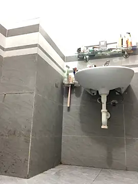 HinayLa online show from 13, 3, 2026