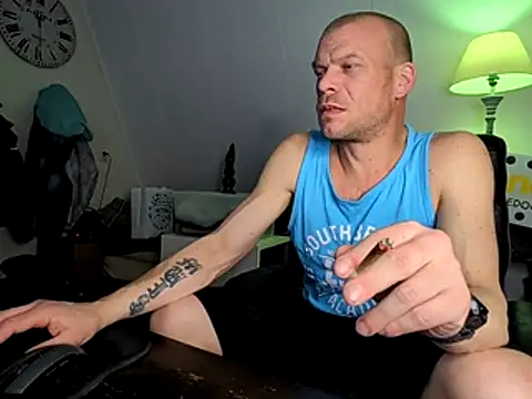 Kinky Play1 online show from 14, 3, 2026