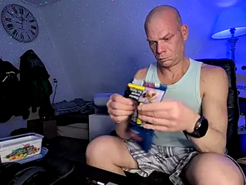 Snapshot of Kinky_Play1 chatting on 25, 2, 2026 Kinky Play1 online show from 25, 2, 2026