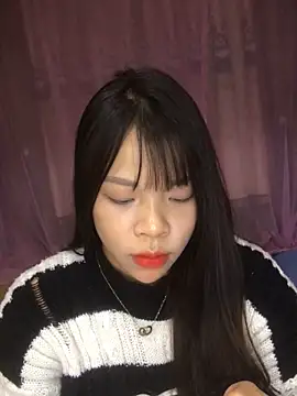 Snapshot of Duck_dona chatting on 18, 11, 2025 Duck dona online show from 18, 11, 2025