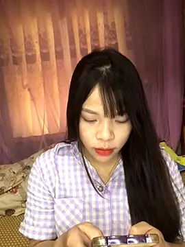 Snapshot of Duck_dona chatting on 17, 11, 2025 Duck dona online show from 17, 11, 2025