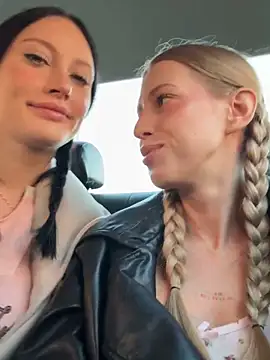 kira mia online show from 20, 3, 2026