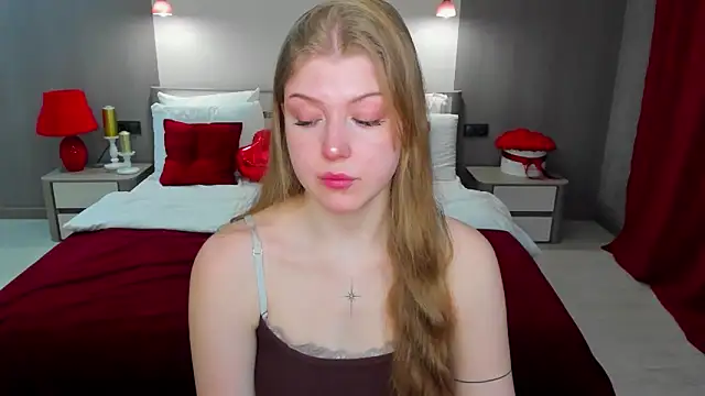 Stella Light online show from 2, 2, 2026