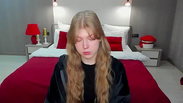 Stella Light online show from 17, 11, 2025