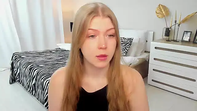 Stella Light online show from 4, 2, 2026