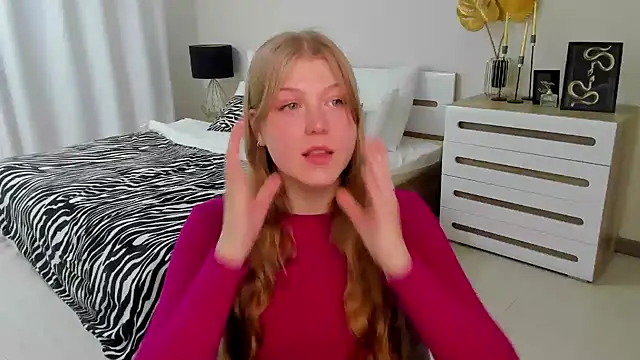 Stella Light online show from 27, 11, 2025