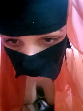 SandyAmr online show from 5, 4, 2026