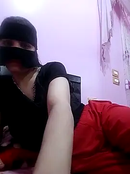 SandyAmr online show from 13, 4, 2026