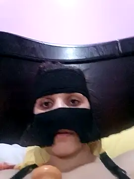 SandyAmr online show from 6, 11, 2025