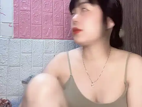 Butterfly kee online show from 18, 12, 2025