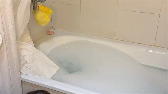 julia mendes online show from 23, 11, 2025