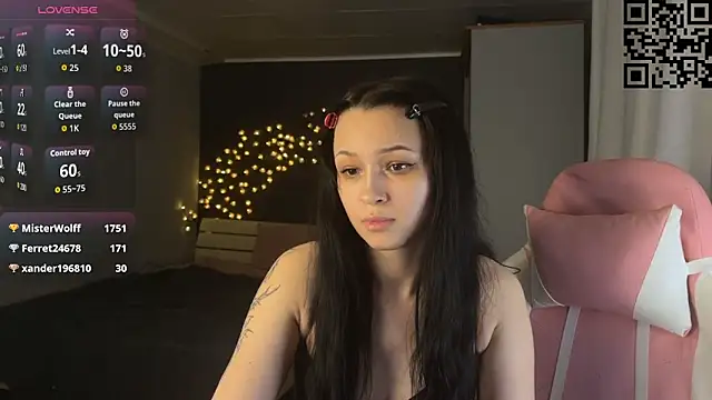 ella simons online show from 28, 3, 2026