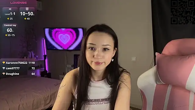 ella simons online show from 28, 11, 2025