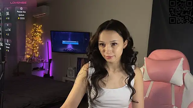 ella simons online show from 23, 11, 2025