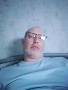 Cedric7653 online show from 29, 10, 2025