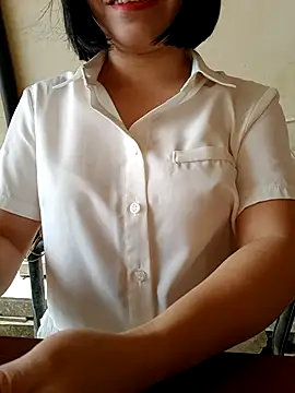 Mina-02 online show from 27, 10, 2025