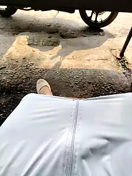 Mina-02 online show from 30, 3, 2026