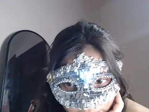 Hottie hania online show from 13, 12, 2025