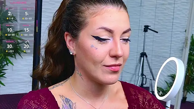 IvorySwan online show from 14, 11, 2025