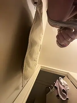 Good-naturedLSDsex online show from 23, 4, 2026