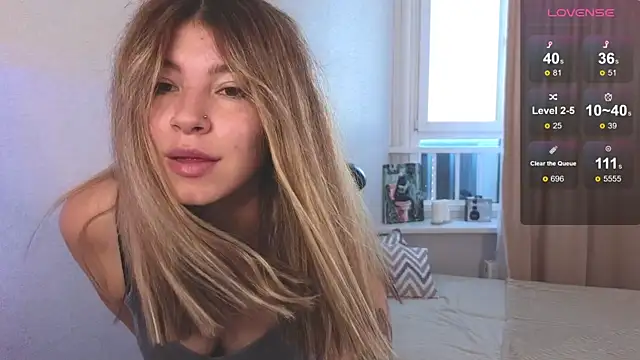 KiraBlushy online show from 22, 10, 2025