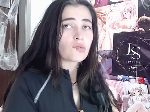 KittenMiss  online show from 25, 10, 2025