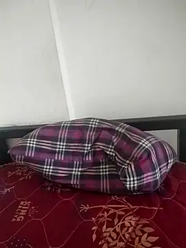 nick2445 online show from 19, 10, 2025